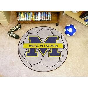 Michigan Wolverines NCAA \”Soccer Ball\” Round Floor Mat (29\”)