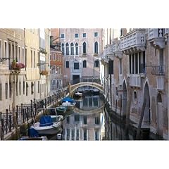 Poster 30 x 20 cm - "Rio di San Severo in Stadtteil Castello" von David Tomlinson / Lonely Planet Images - auch in anderen Gr��en und als Leinwandbild erh�ltlich