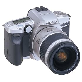 Minolta DYNAX 4 35mm SLR with 28-80(D) Lens