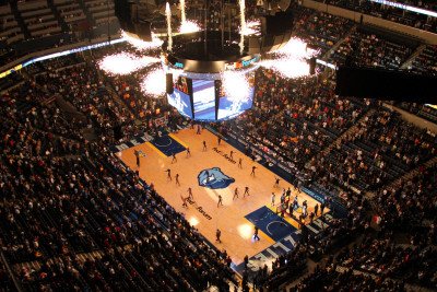Los Angeles Lakers v Memphis Grizzlies: Sports Photographic Poster Print by Joe Murphy, 24x36