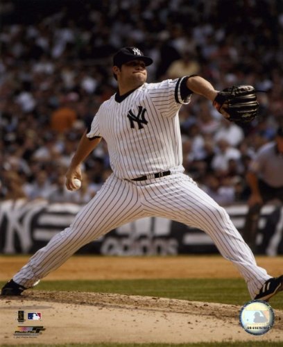 Joba Chamberlain New York Yankees 8x10 Photo (Pitching Action, Home Jersey)