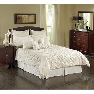 Vera Wang bedding collection