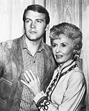 LEE MAJORS AS HEATH BARKLEY, BARBARA STANWYCK AS VICTORIA BARKLEY FROM THE BIG VALLEY - Licensed Photo - Professional Photographic Print - Picture SIZE 10x8 (25x20cm)