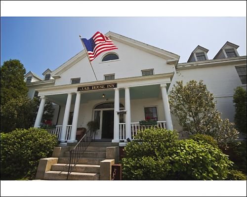 hotels newport rhode island