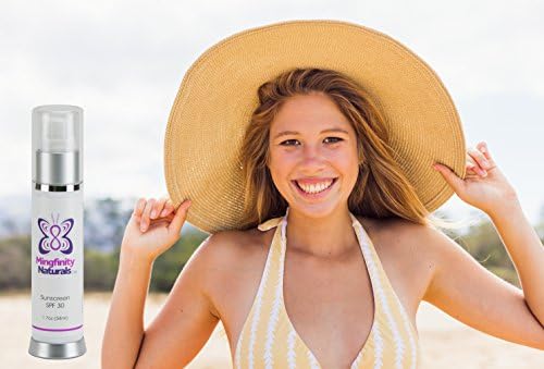 Sunscreen -Daily Facial Moisturizer with SPF 30 Sunscreen - Moisturize and Protect At The Same Time - For Men and Women - Sulfate And Paraben free - No GMOs -Cruelty Free - Unconditional Money Back Guarantee