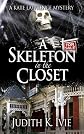 A Skeleton in the Closet (Kate Lawrence Mysteries)