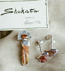 Moss Agate with Pearl 2