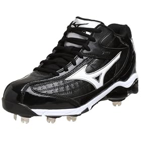 Mizuno Men's 9 Spike Classic G5 Mid Baseball Cleat