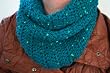 Crochet pattern green cowl / scarf size will fit teens and adults (Crochet Cowl / Scarf)