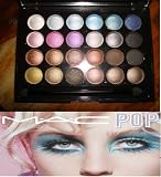 MAC Miss Violet 24 Eyeshadow Palette