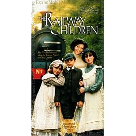Railway Children: Masterpiece Theatre [VHS]