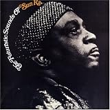 Revue Sun Ra  / The Futuristic Sounds of Sun Ra
