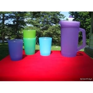 Tupperware Child's Mini Beverage Set by