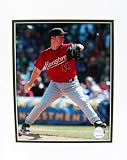 MLB Houston Astros Roy Oswalt 11-by-14-Inch Matted Photo