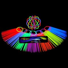 100 frische Arm Knicklichter im 7 Farbmix, 20 cm. 202 teiliges Komplettset. OHNE krebserregende Weichmacher (Phthalate)! Direktvertrieb vom Hersteller!