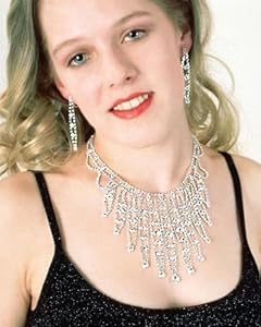Sunnywood 3498S Silver Rhinestone Necklace And Earrings Set