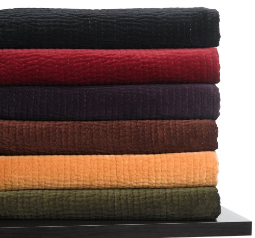 Pinzon Velvet Full/Queen Coverlet, Brick