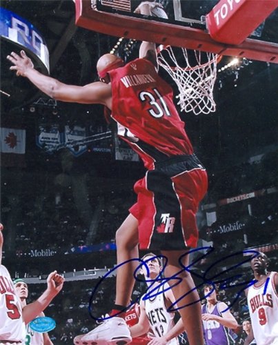 Charlie Villanueva Autographed/Hand Signed 8x10 Photo (Toronto Raptors)