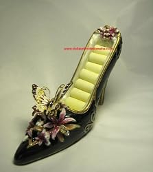 Black Stiletto Butterfly Bejeweled Shoe Ring Holder