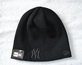 New York Yankees Black Tonal Skull Cap - Cuffless Beanie Hat