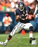Matt Forte Autographed Chicago Bears Photo - 8x10 GAI - Autographed NFL Photos