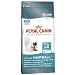 Royal Canin Intense Hairball 34 Katzenfutter zur Reduzierung von Haarballen.�Exklusiver 
Anti-Hairball-Komplex, Psyllium und Mikrofasern stimulieren die Darmt�tigkeit, nachgewiesene 
Wirksamkeit Eine Katze widmet ungef�hr 30% ihres Tages der Fellpflege. Ihre raue Zunge wirkt dabei 
wie eine B�rste, die abgestorbene Haare und auf dem Fell befindliche Partikel aufnimmt. Die 
abgeschluckten Haare werden entweder erbrochen oder mit dem Kot ausgeschieden. Die Ausscheidung der 
Haare auf nat�rlichem Wege kann durch die F�rderung der Magenentleerung und des Darmtransits 
unterst�tzt werden. Royal Canin Intense Hairball 34 Katzenfutter zur Reduzierung von Haarballen: �* 
Durch die Zufuhr von Psyllium (Flohsamen), das schleimbildende Eigenschaften hat, und Mikrofasern 
wird die Darmt�tigkeit stimuliert * Die Haarballenbildung im Magen sowie das anschlie�ende Erbrechen 
k�nnen vermindert werden, so dass die Haare auf nat�rlichem Wege ausgeschieden werden * Durch den 
exklusiven "Intense anti-hairball" - Komplex k�nnen bis zu doppelt so viele Haare auf nat�rlichem 
Wege ausgeschieden werden * Nachgewiesene Wirksamkeit nach 21 Tagen bei ausschlie�licher F�tterung 
von Royal Canin Intense Hairball 34 Katzenfutter * Spezialformel zur Unterst�tzung der Funktion der 
Harnwege erwachsener Katzen (pH-Wert: 6-6,5) �Royal Canin Intense Hairball 34 Katzenfutter enth�lt 
alle essenziellen N�hrstoffe f�r Ihre Katze und kann so ihre Gesundheit und ihr Wohlbefinden 
f�rdern. Die nachgewiesene Wirksamkeit von Royal Canin Intense Hairball 34 Katzenfutter ist in 
wissenschaftlichen Studien belegt worden. �Zusammensetzung: Gefl�gelmehl, Maiskleberfutter, Reis, 
Lignozellulose, Maisfuttermehl, Tierfett, tierisches Eiwei� (hydrolisiert), 
Zuckerr�bentrockenschnitzel, Mineralstoffe, Psylliumsamen- und samenh�llen, Hefe, Soja�l, 
Natriumtriphosphate, Fisch�l, Fructo-Oligosaccharide (FOS), Ei getrocknet, Taurin, L-Cysti ...