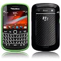 BLACKBERRY BOLD 9900 BUMPER CASE - BLACK/GREEN PART OF THE QUBITS ACCESSORIES RANGE