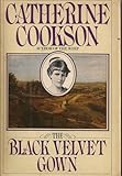 The black velvet gown : a novel