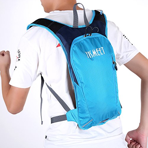Camelbak men's chargetm 3liter hydration pack, one shoulder travel