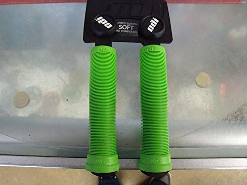 Bicycle Components &amp; Parts ODI LONGNECK SOFT FLANGELESS GREEN BMX BICYCLE SCOOTER BIKE FIXED HYBRID GRIPS