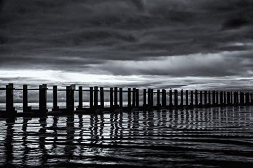 Seascape Minimalist Photographic Print, Contemporary Black and White Photo for Living Room, Bedroom or Office