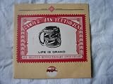 CAMPER VAN BEETHOVEN Life is Grand UK 7" 45