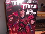  : TEEN TITANS 10