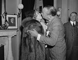 1937 photo Jean Harlow plays close-up scene with North Carolina Senator Washington D.C. Reaching the