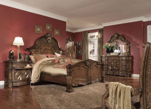 AICO Windsor Court Queen Mansion Bed