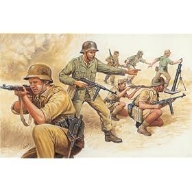 Italeri WW2 German Afrika Korps - 1/72 Plastic Model Soldier Kit