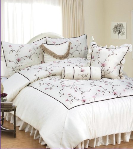 Wellington & Castle Windsor 7-Piece Comforter Set, Queen