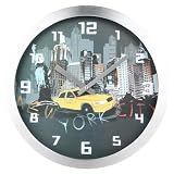 Horloge New York avec taxi, statue liberté, buildings