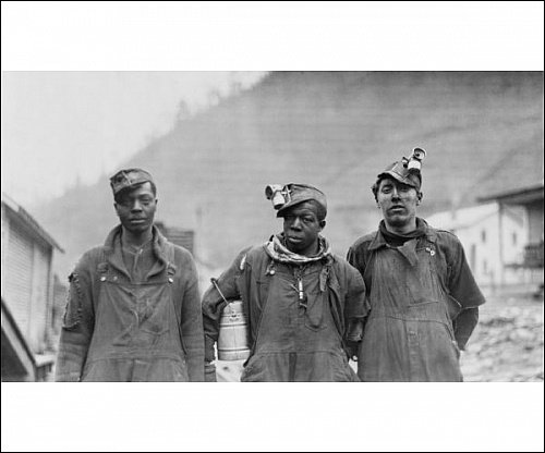 Photographic Prints of Hisl021 Ec07 from Everett Collection