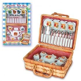 25pc Picnic Tea Set in Hamper