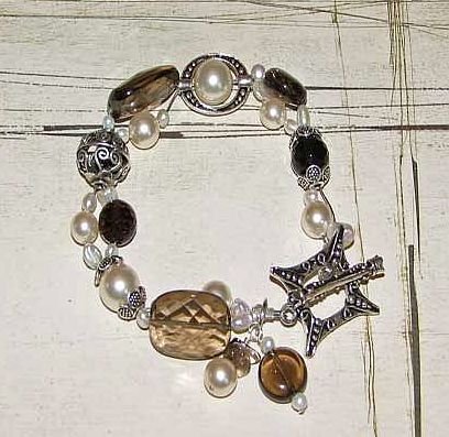 Click here to buy Smokey Quartz and Freshwater Pearl Bracelet.