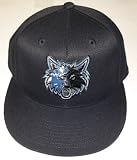 Minnesota Timberwolves 210 Flex Fitted Adidas Hat Size 7 1/4 - 7 5/8 (L/xl)