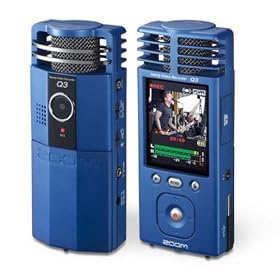 Zoom Q3 Pocket-Sized Video and Audio Recorder including 2GB Card