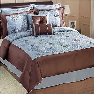 brown and blue bedding
