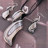 Charm Twisty