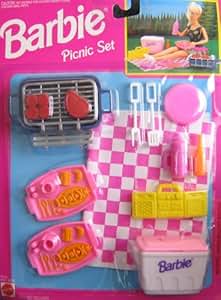 Amazon.com: Barbie PICNIC Set - Playset w Barbecue & Grill, Food & MORE