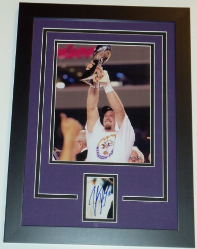 Trent Dilfer Autographed Photo Cut Custom Framed with a Baltimore Ravens Super Bowl XXXV 8x10 Photo