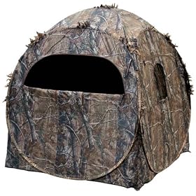 Click here to buy Ameristep Doghouse Blind with Carrying Case.