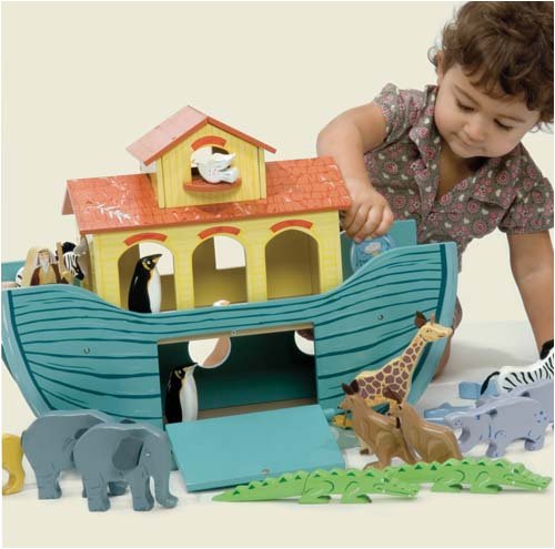 Childrens Toyshop  Toys : Sport and Playbase Giant Noah's Ark (L51 x D17.5 x H39cm)