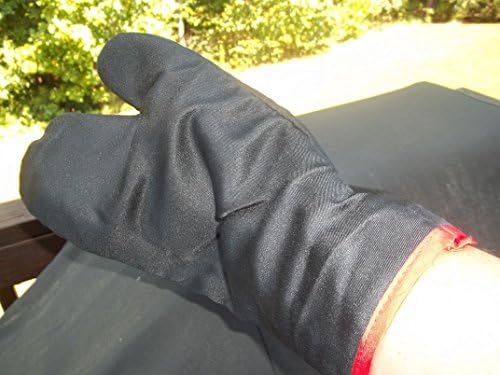 BBQ Glove ★ Fireplace Mitt ★ Perfect For Use As Heat Resistant Cooking Gloves, Grill Gloves, Or Potholder ★ Directly Manage Hot Food In The Kitchen, Use As Grilling Gloves, Oven Gloves, Or At The Campsite! ★ Protect Your Hands And Avoid Accidents With Insulated Waterproof Five-Fingered Grip ★ Oven Mitts